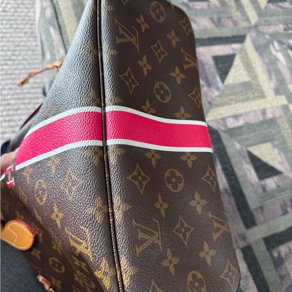 LOUIS VUITTON MONOGRAM NEVERFULL PM TOTE HANDBAG - HAS Painted INITIALS H.M - Picture 10 of 15